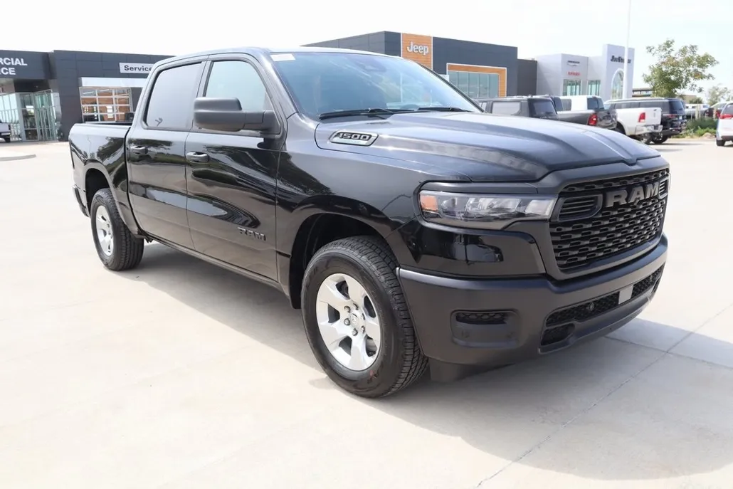 2025 Ram 1500 Tradesman photo 1