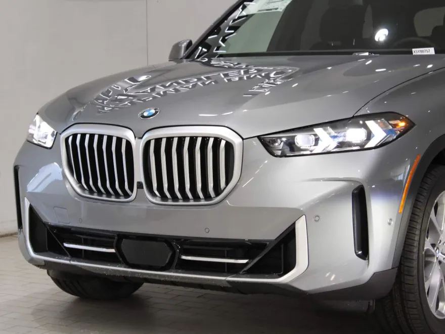 2025 Bmw X5 sDrive40i photo 1