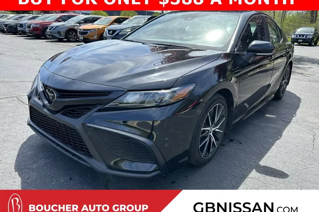 2023 Toyota Camry SE photo 1