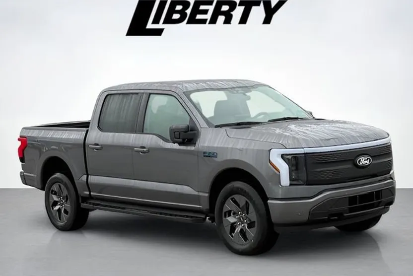 2025 Ford F-150 Lightning photo 1