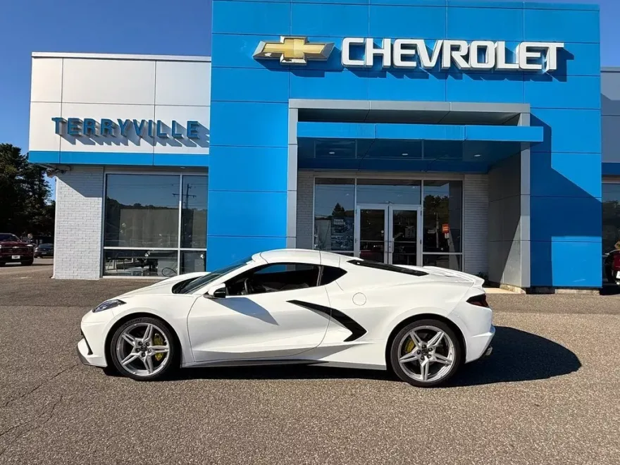 2024 Chevrolet Corvette Stingray 1LT photo 1