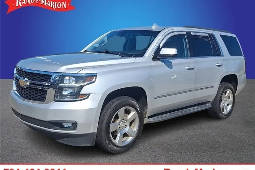 2016 Chevrolet Tahoe LT photo 1