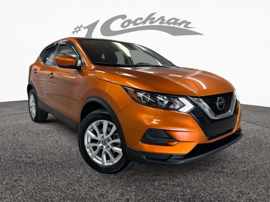 2022 Nissan Rogue Sport S photo 1