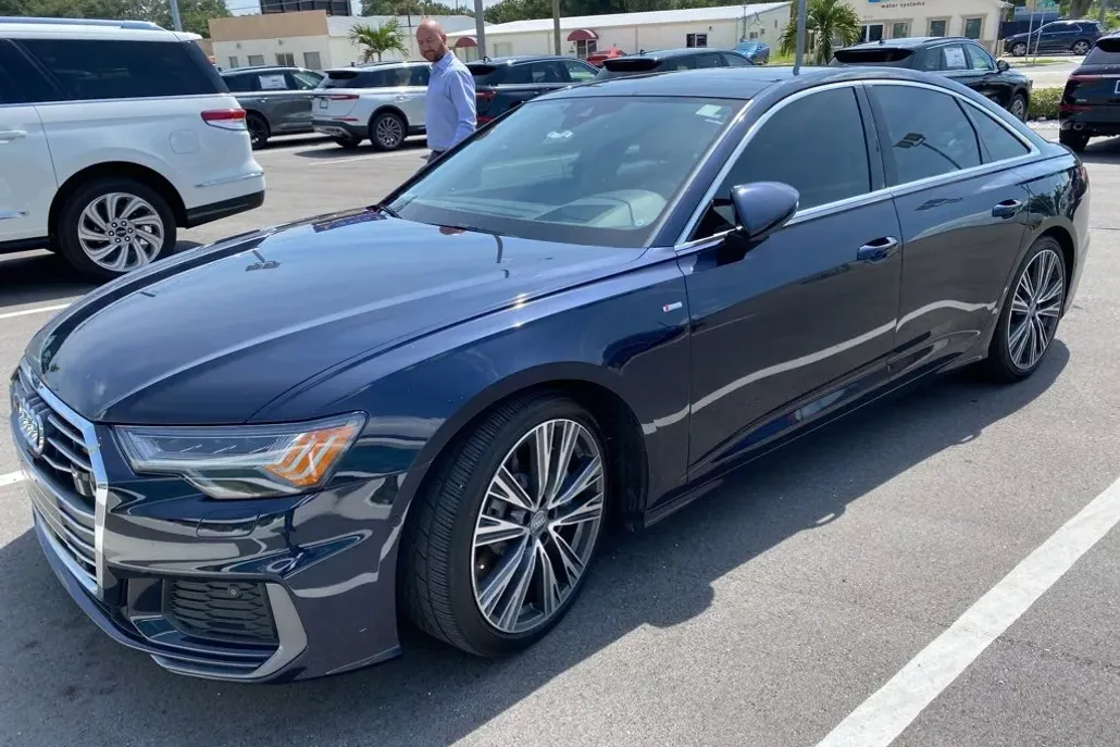 2019 Audi A6 3.0T Prestige photo 1