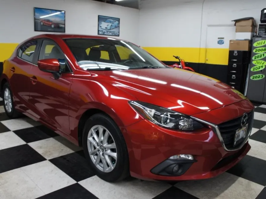 2016 Mazda Mazda3 Grand Touring photo 1