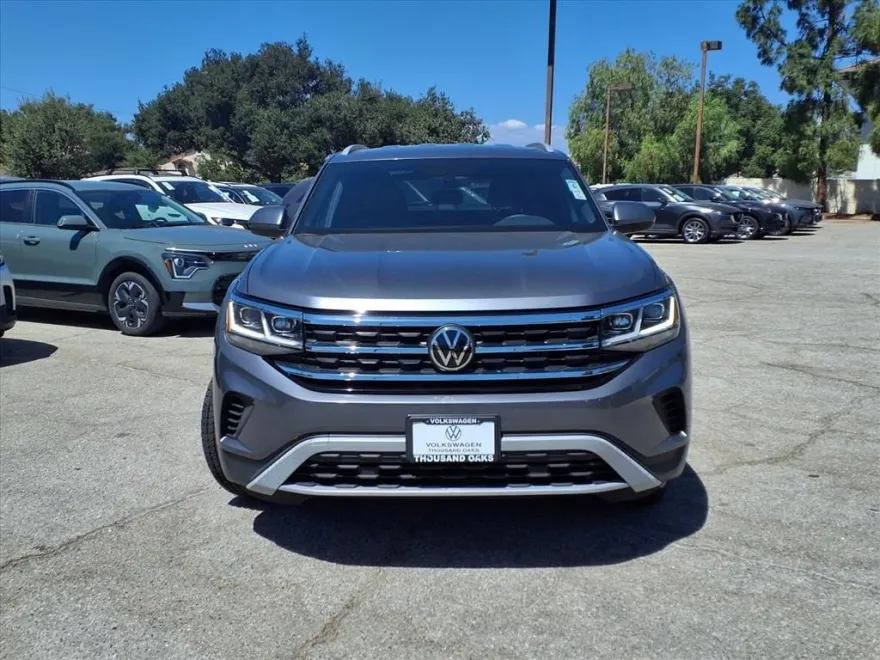 2021 Volkswagen Atlas Cross Sport photo 1