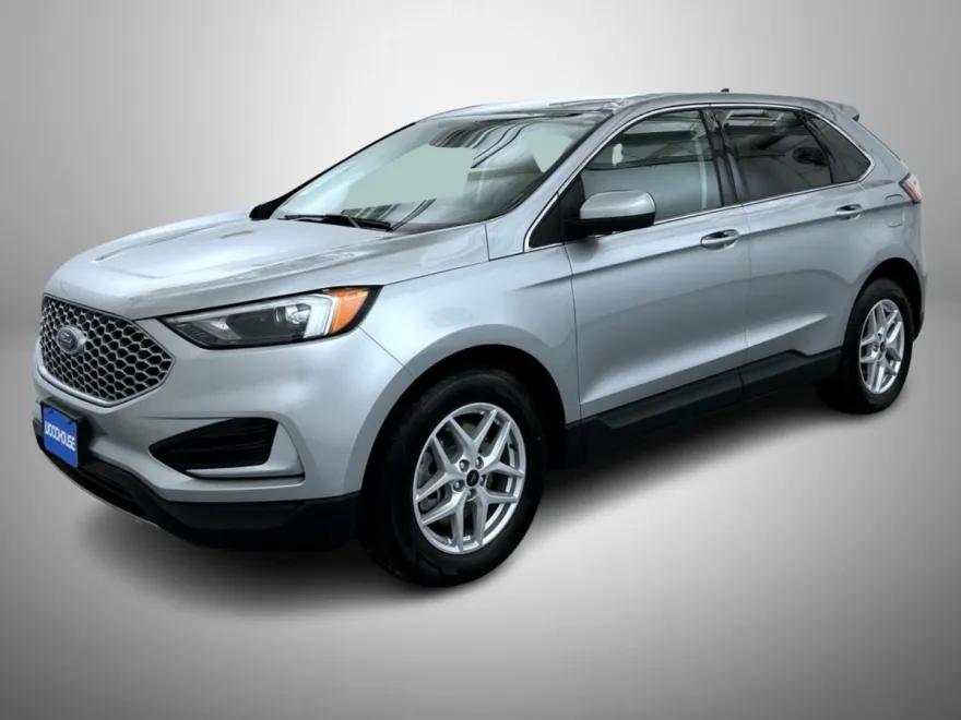 2024 Ford Edge SEL photo 1