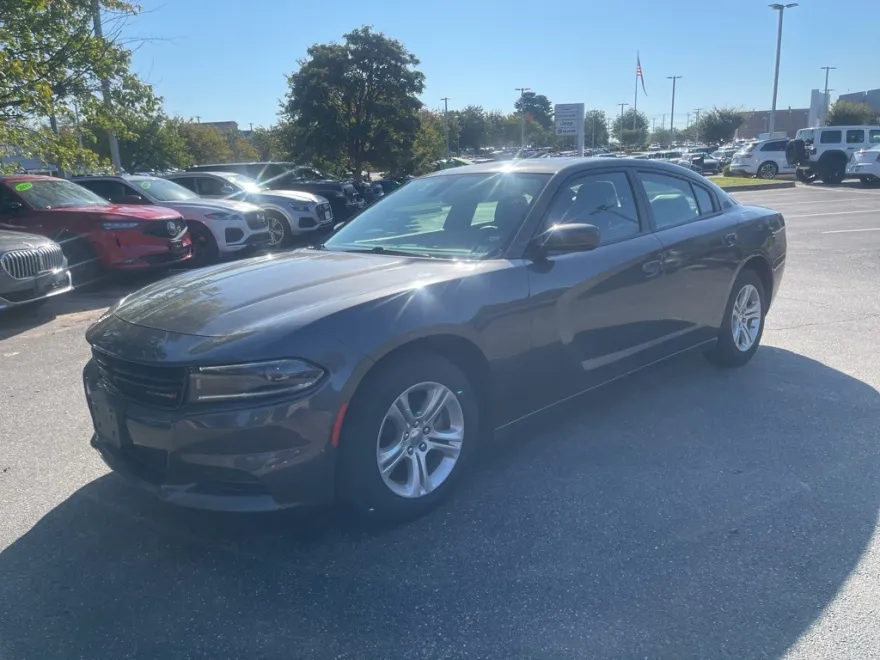 2022 Dodge Charger SXT photo 1