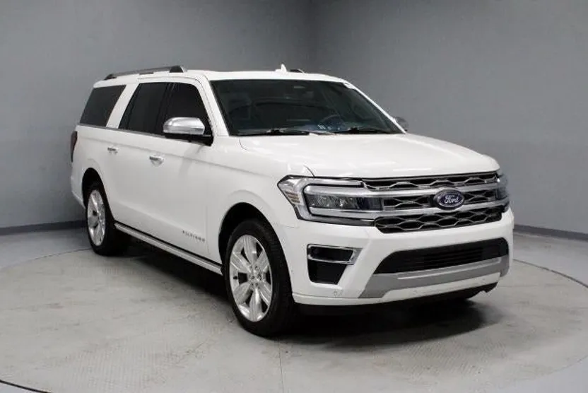 2024 Ford Expedition MAX Platinum photo 1