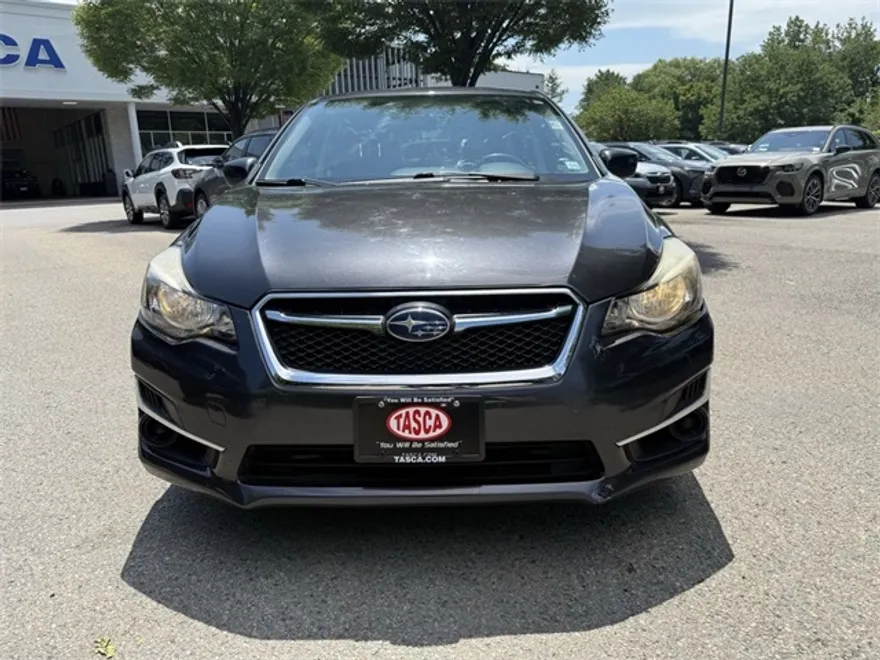 2016 Subaru Impreza 2.0i Premium photo 1