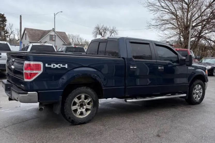 2013 Ford F-150 XLT photo 1