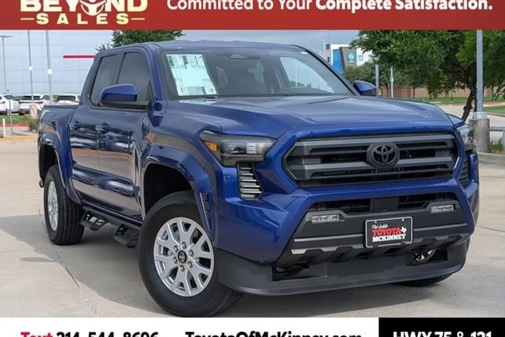 2025 Toyota Tacoma SR5 photo 1