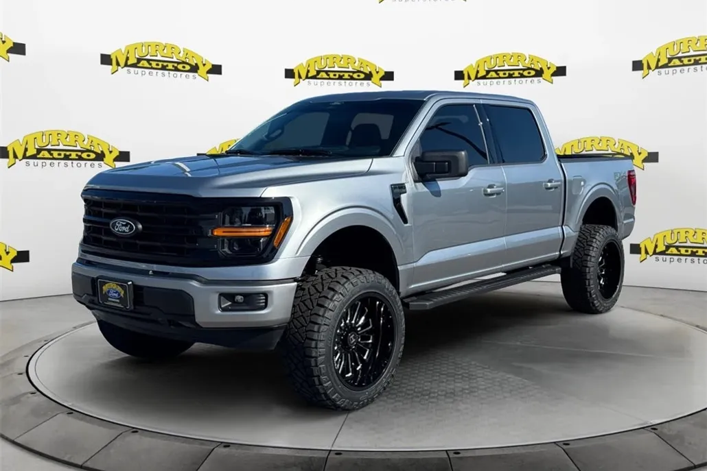 2025 Ford F-150 XLT photo 1
