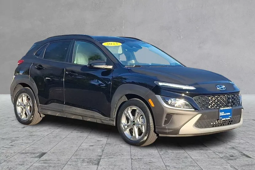 2023 Hyundai Kona SEL photo 1