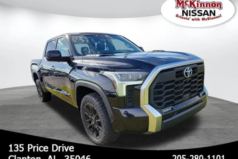 2022 Toyota Tundra Limited photo 1