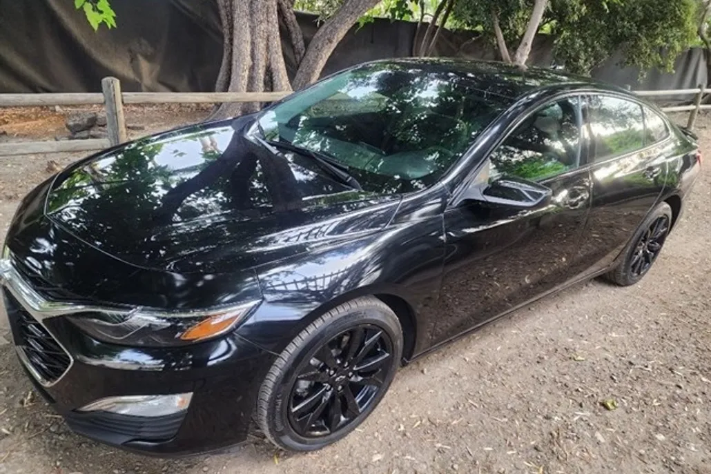 2022 Chevrolet Malibu RS photo 1