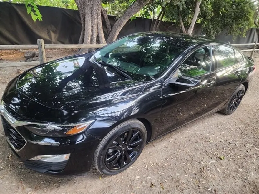 2022 Chevrolet Malibu RS photo 1