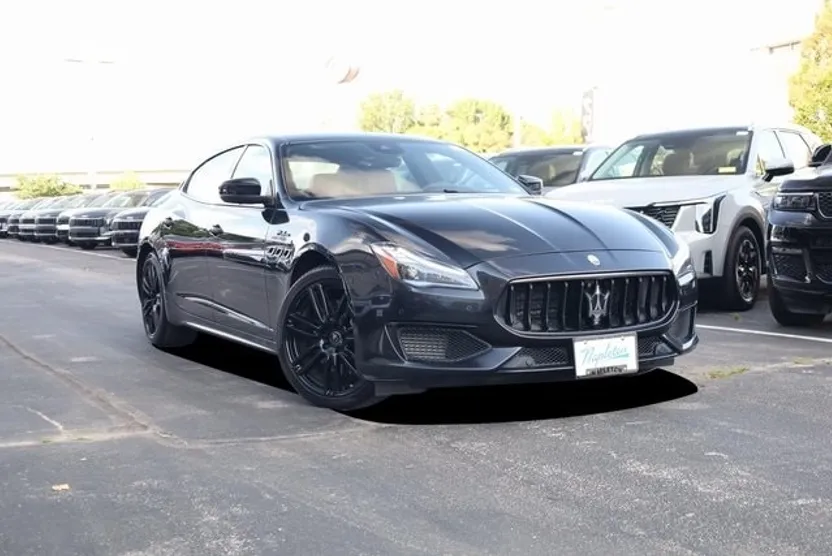 2022 Maserati Quattroporte Modena Q4 photo 1