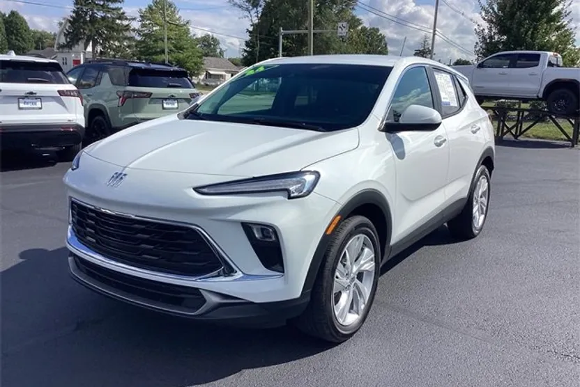 2024 Buick Encore GX Preferred photo 1