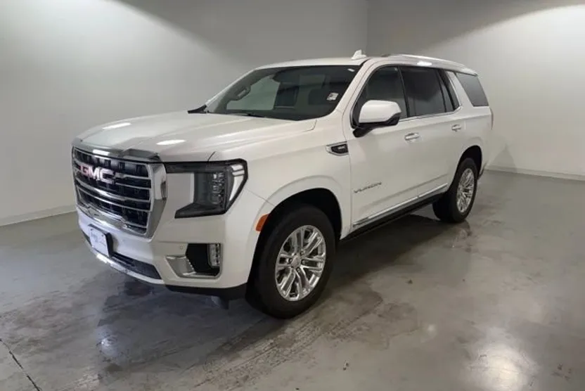2023 Gmc Yukon SLT photo 1
