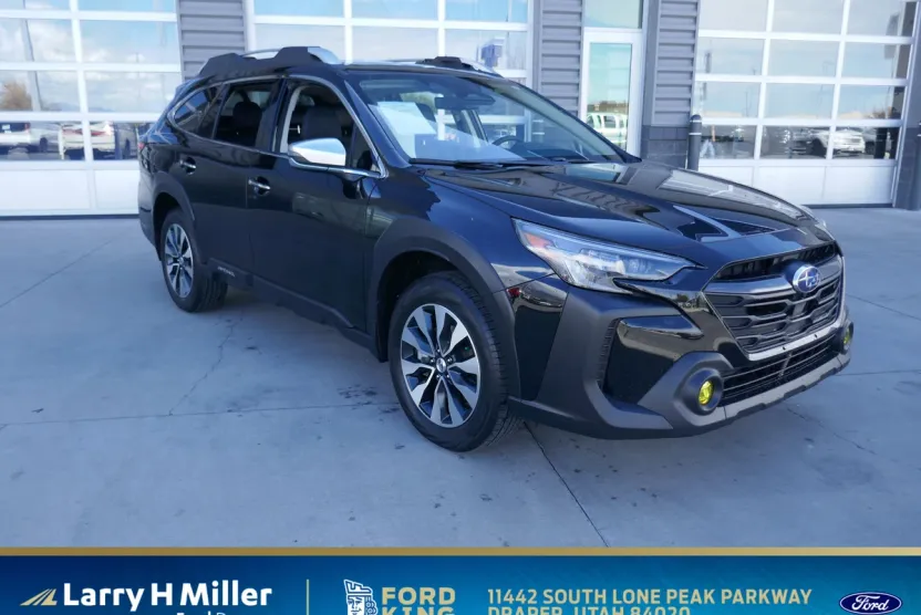 2024 Subaru Outback Touring XT photo 1