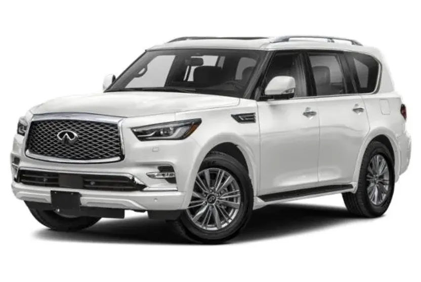 2022 Infiniti QX80 Luxe photo 1