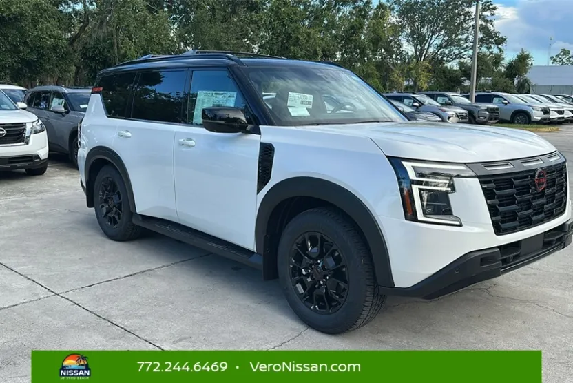 2026 Nissan Armada photo 1