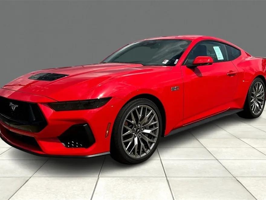 2025 Ford Mustang GT Premium photo 1