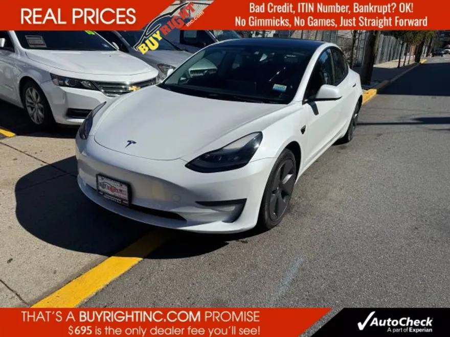 2023 Tesla Model 3 photo 1