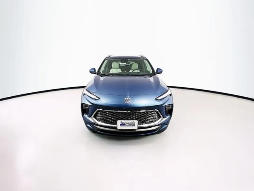 2024 Buick Encore GX Avenir photo 1