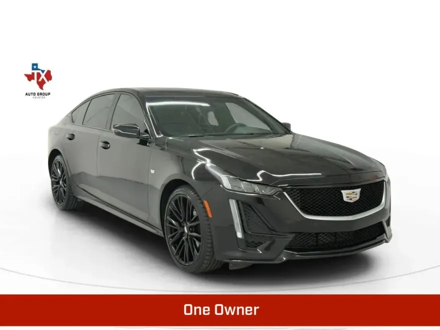 2022 Cadillac CT5 Sport photo 1