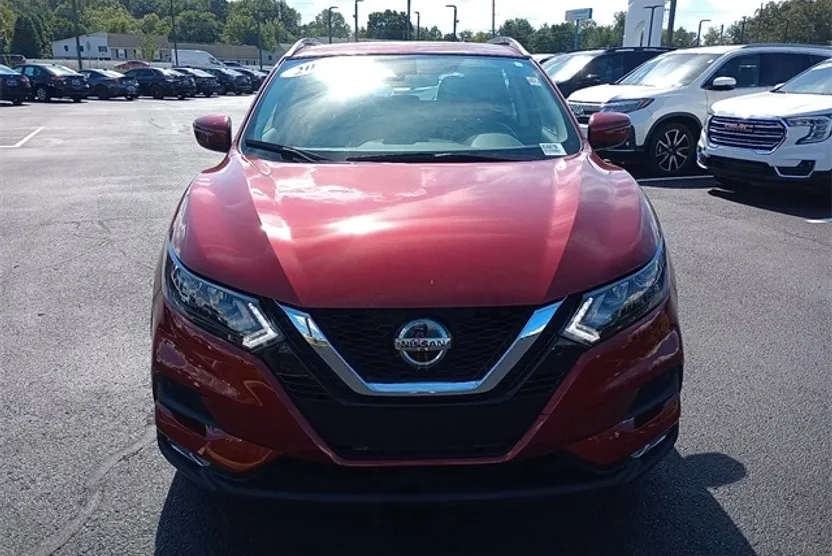 2021 Nissan Rogue Sport SV photo 1