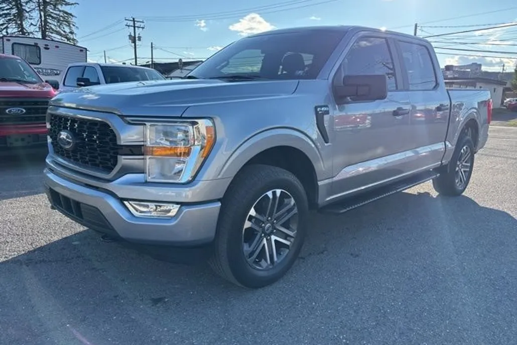 2021 Ford F-150 XL photo 1