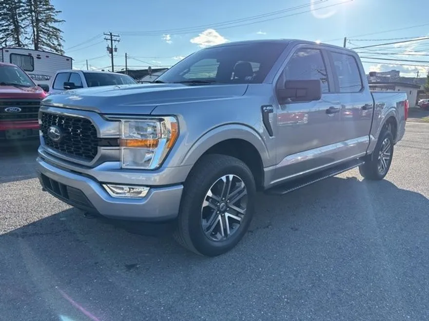 2021 Ford F-150 XL photo 1