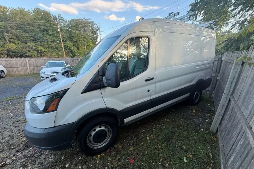 2016 Ford Transit Van photo 1