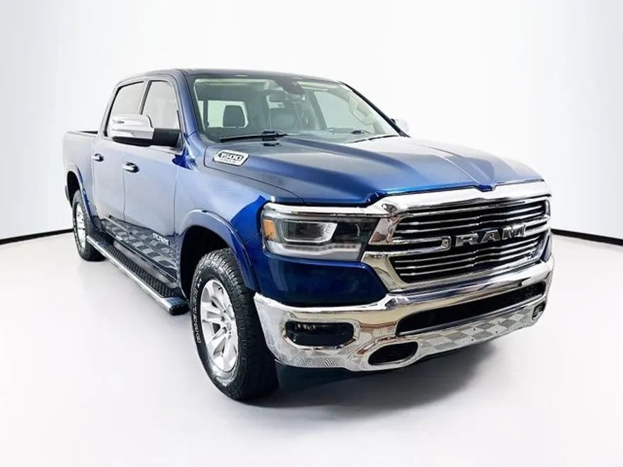 2020 Ram 1500 Laramie photo 1