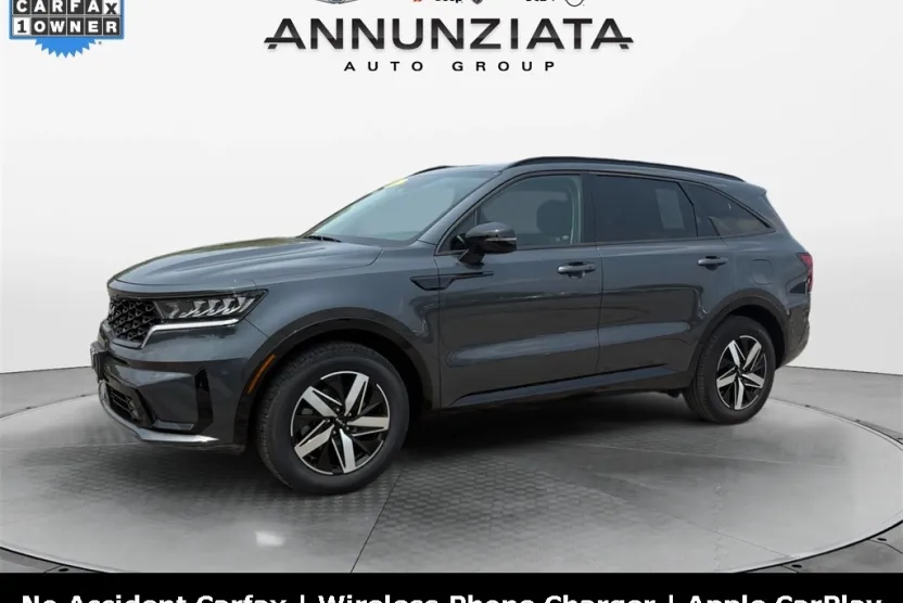 2022 Kia Sorento EX photo 1