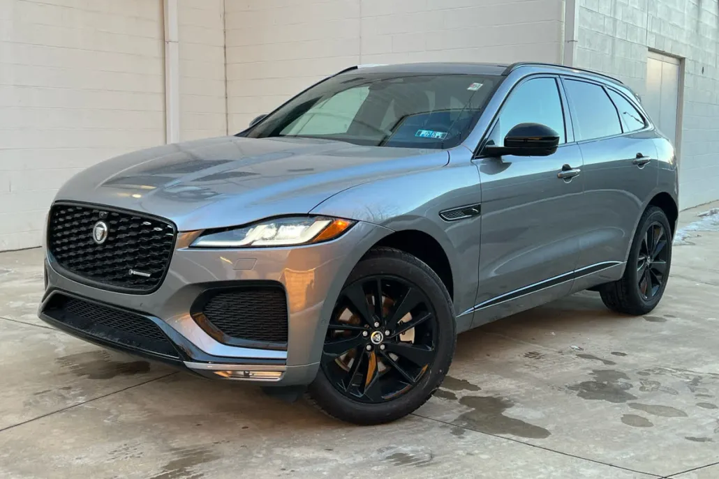 2025 Jaguar F-PACE R-Dynamic S P250 photo 1