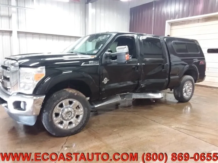2012 Ford F-250 Lariat photo 1