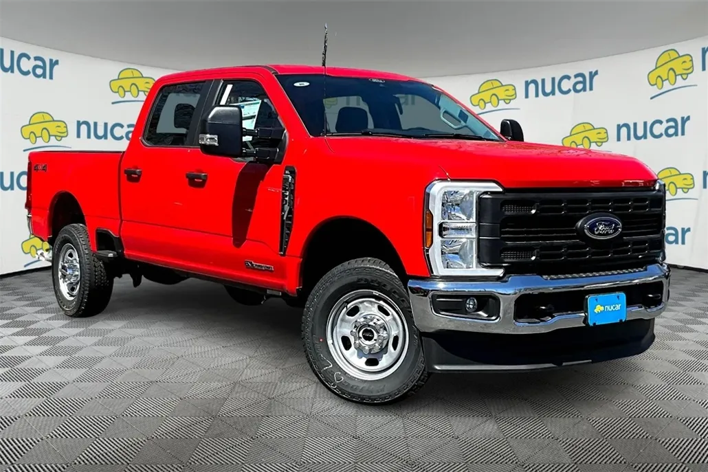 2025 Ford F-350 photo 1