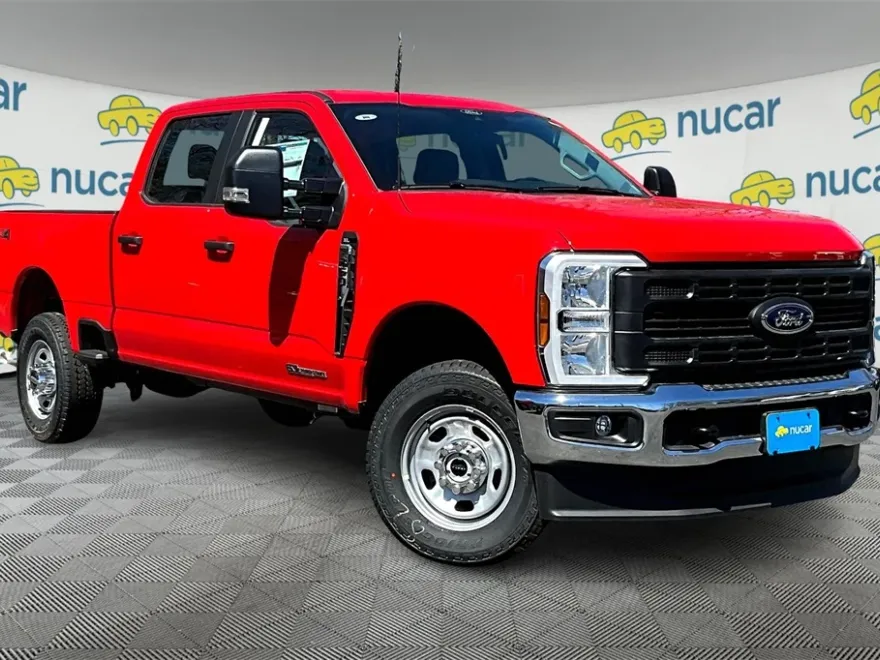2025 Ford F-350 photo 1