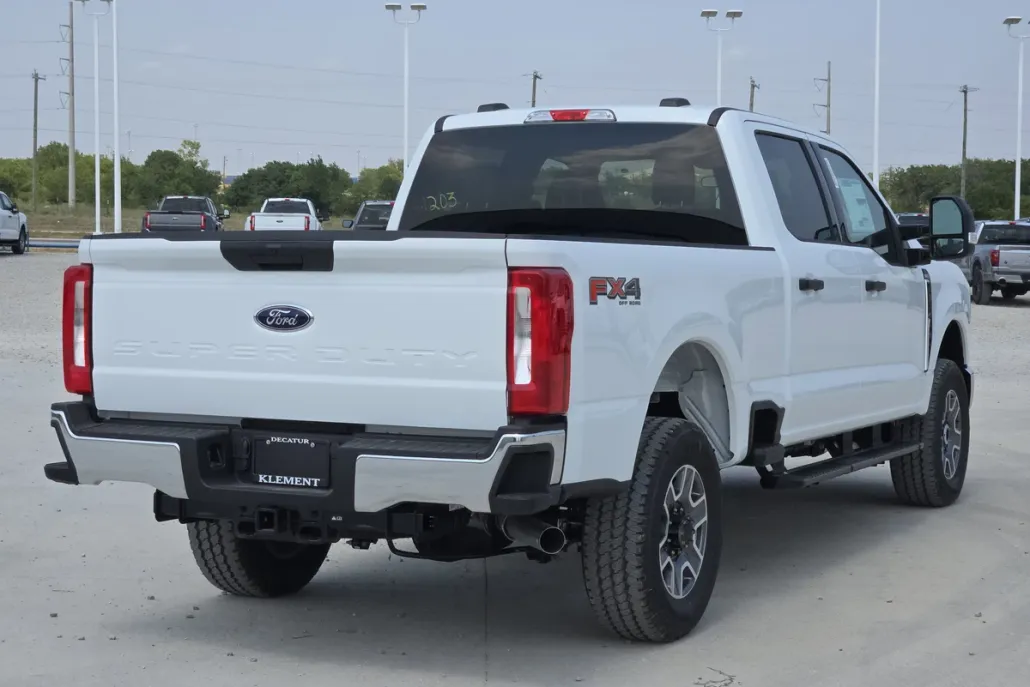 2025 Ford F-250 XLT photo 1