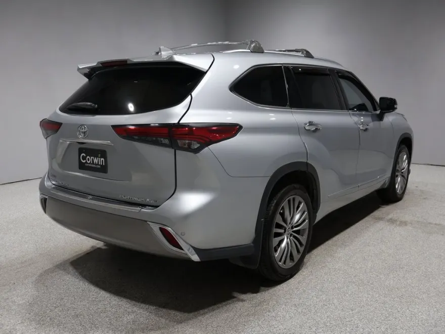 2020 Toyota Highlander Platinum photo 1