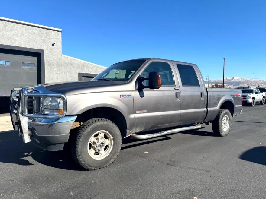 2004 Ford F-250 photo 1