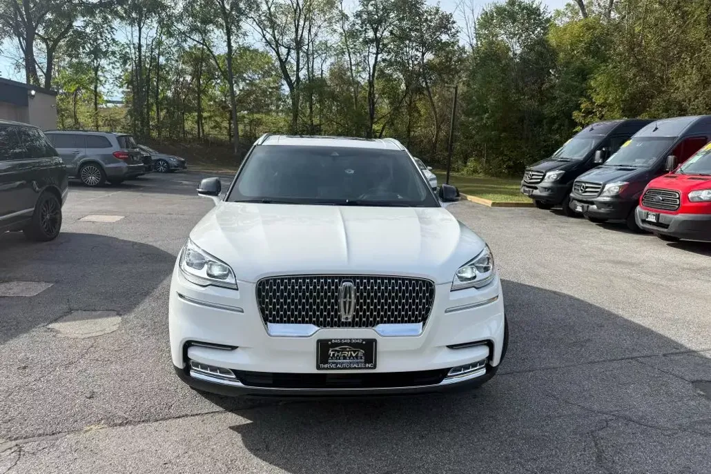 2020 Lincoln Aviator Reserve photo 1