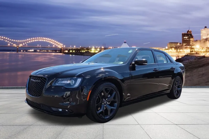 2022 Chrysler 300 photo 1