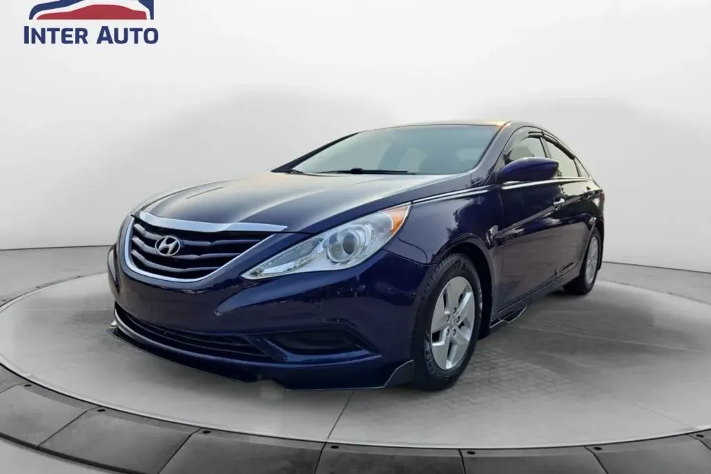 2013 Hyundai Sonata GLS photo 1