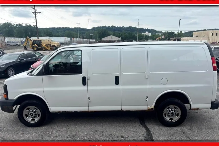 2006 Gmc Savana 2500 photo 1