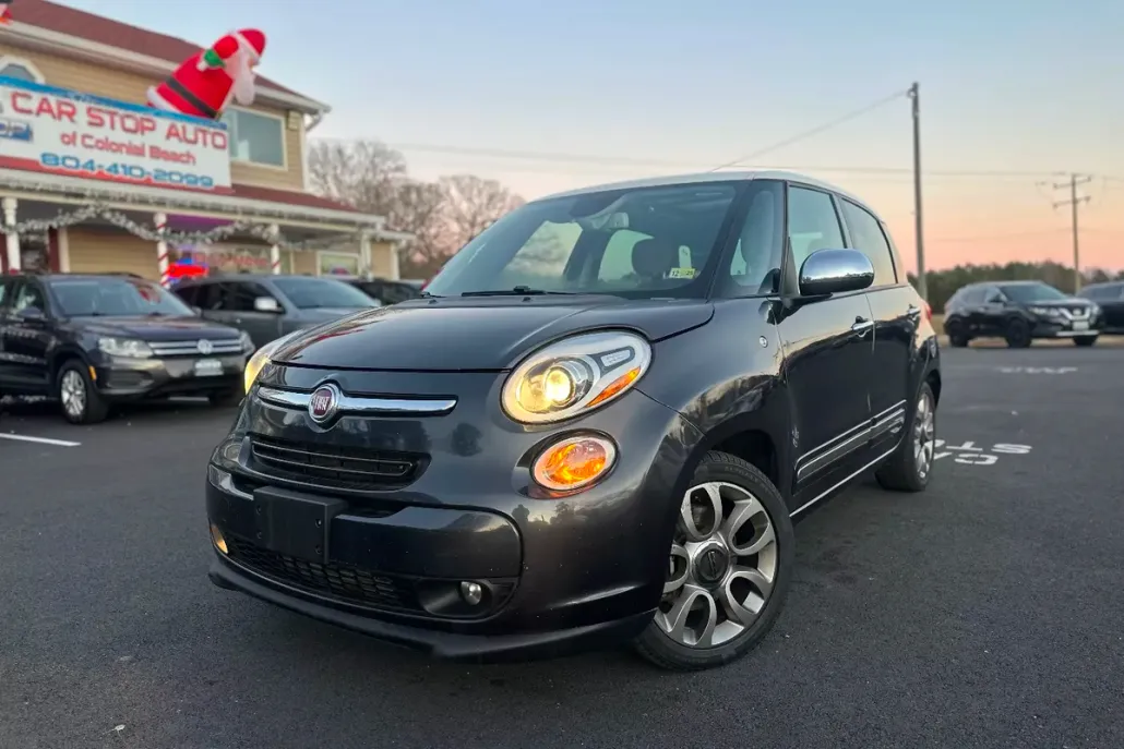 2014 Fiat 500L Lounge photo 1