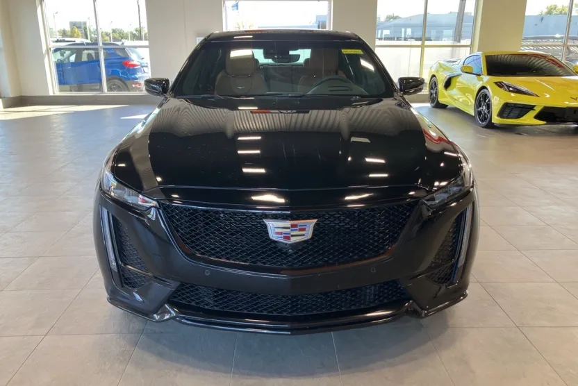 2020 Cadillac CT5 V photo 1
